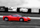 Jízda ve Ferrari 1 kolo vs. Hummer H1 SUT 10 min off-road jízdy / 1 den / Sleva 502,- Kč